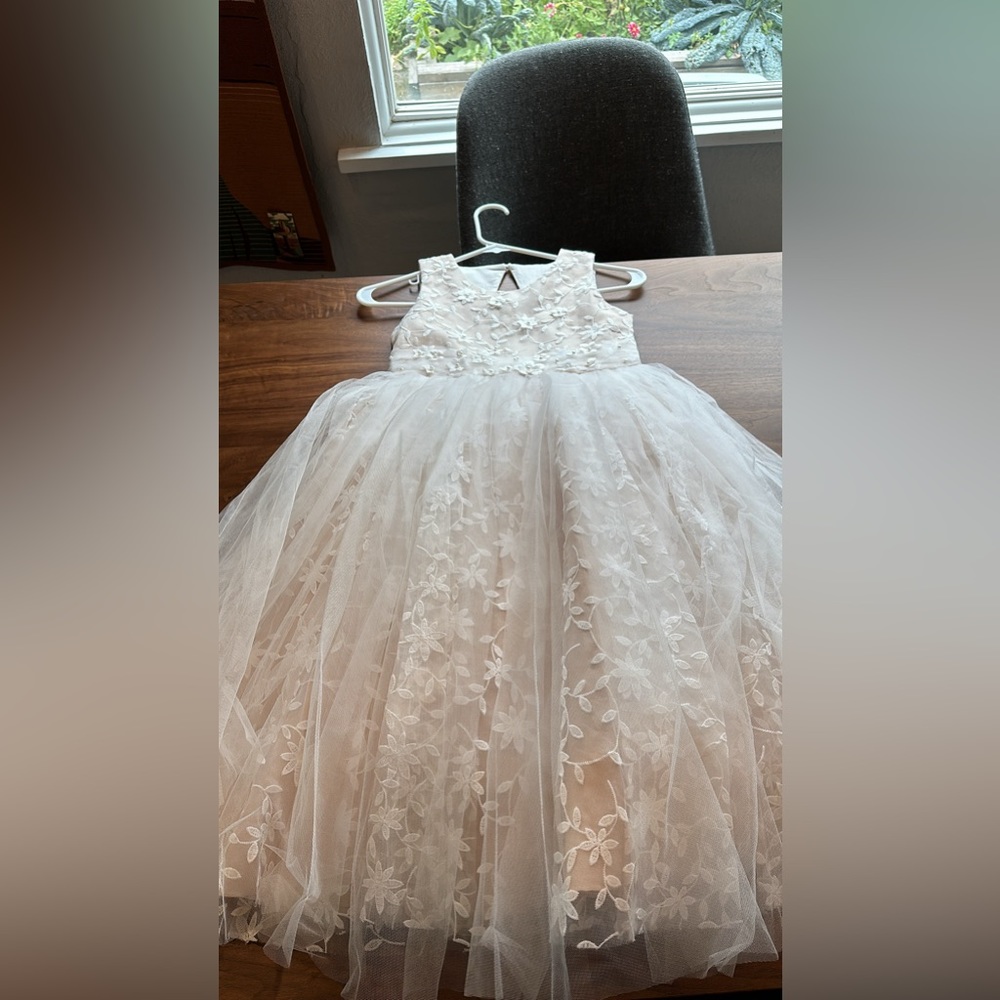 BHLDN Jessie flower girl dress, never worn, size 10
